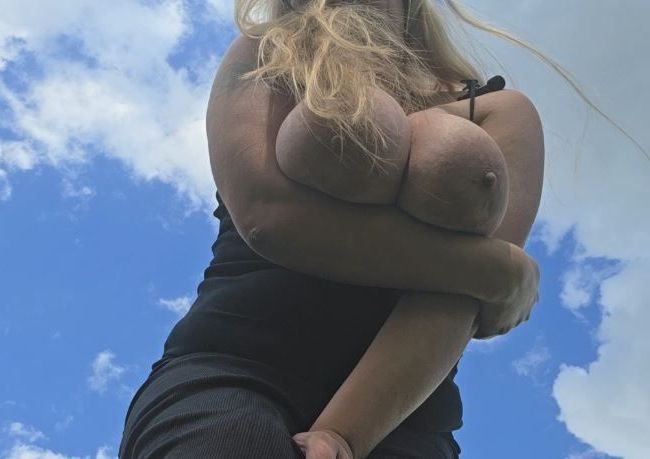 MaraBoobs's Porno Video: Sonnig, dickti*tig, haarig